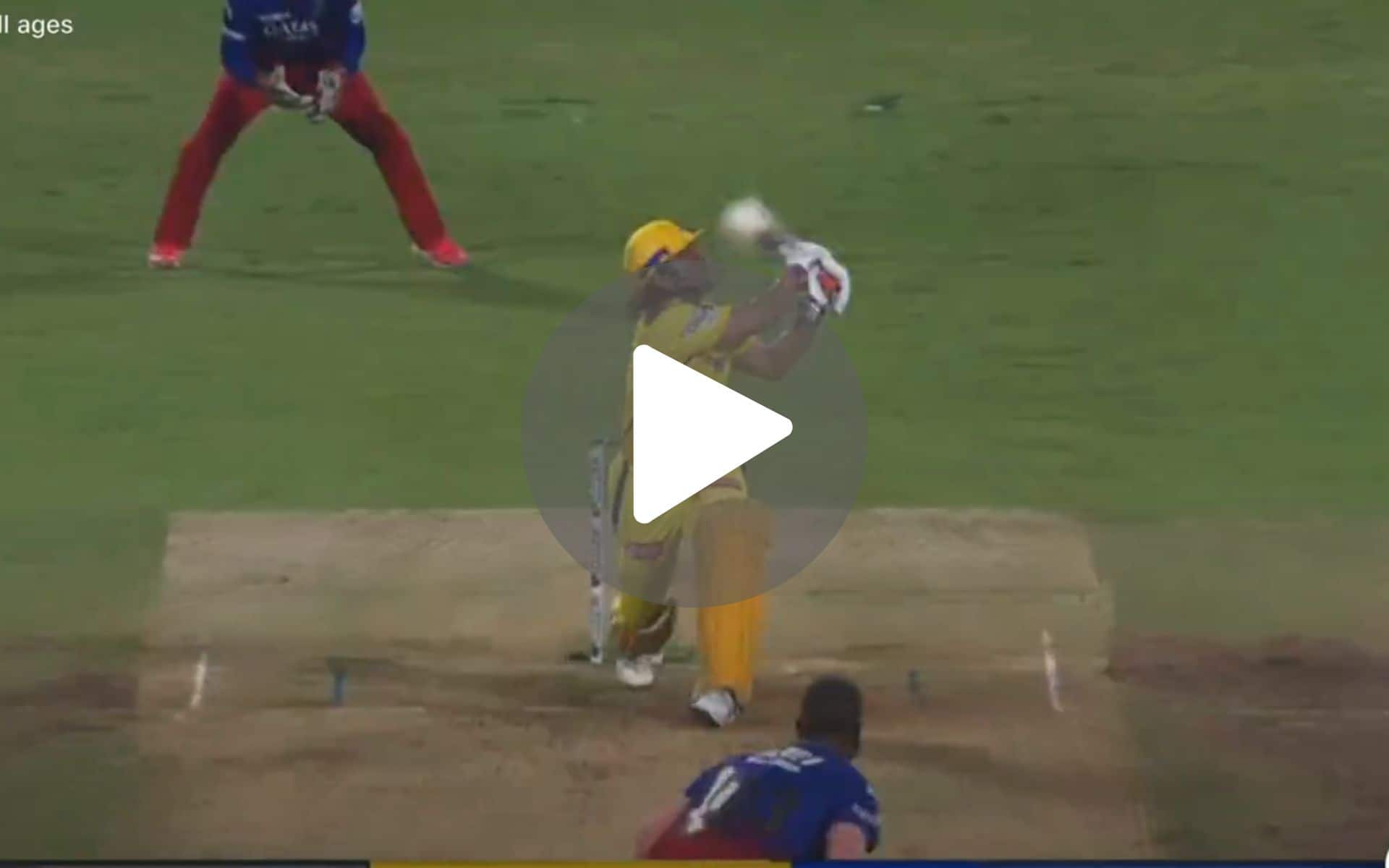 [Watch] Dhoni 'Punches His Bat' In Aggression As Yash Dayal's Last Over Heroics Take RCB Into The Playoffs